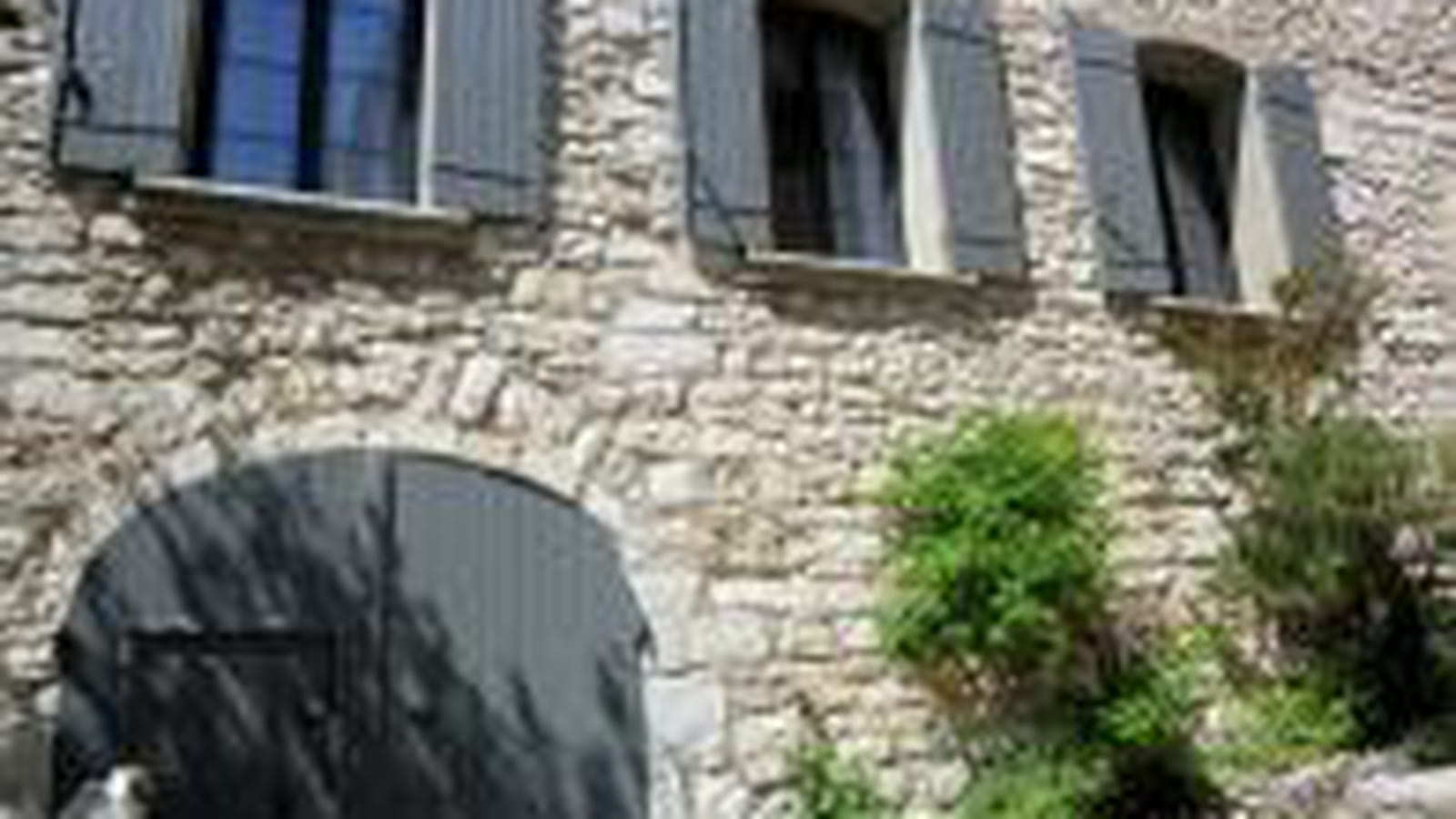 Façade en pierres