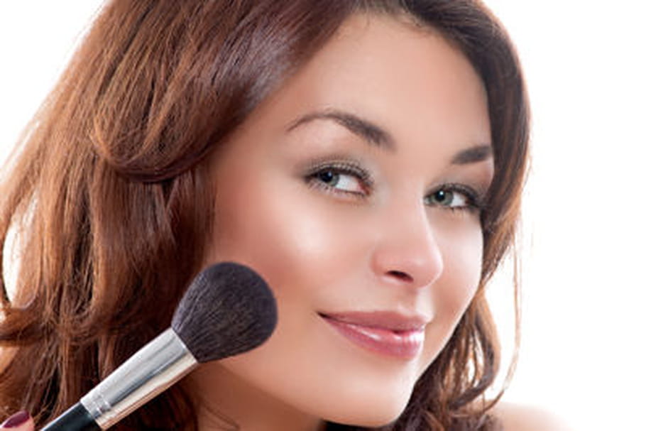 Maquillage : les 5 erreurs à éviter
