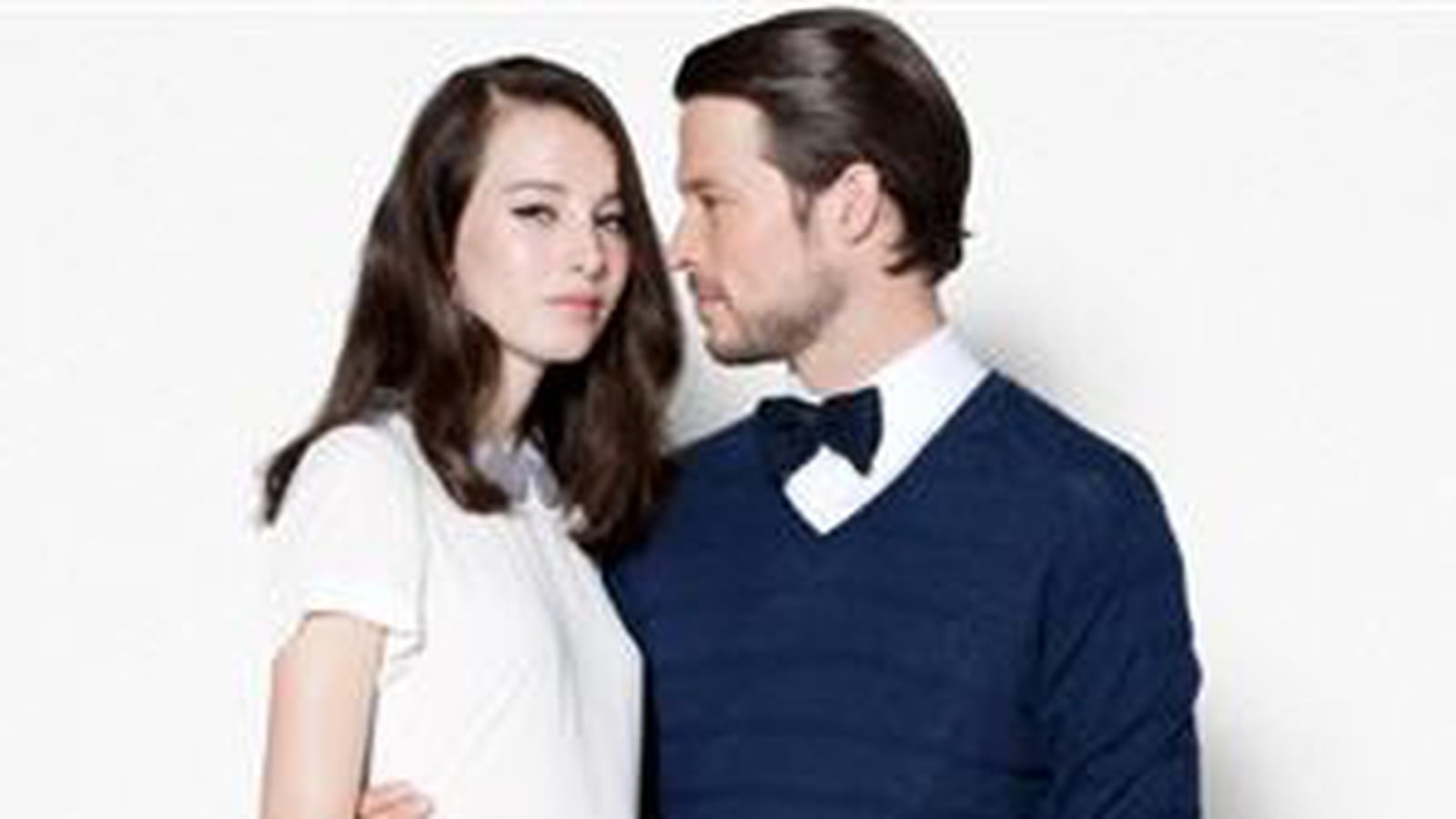 Top blanc et jupe rose de Mexx
