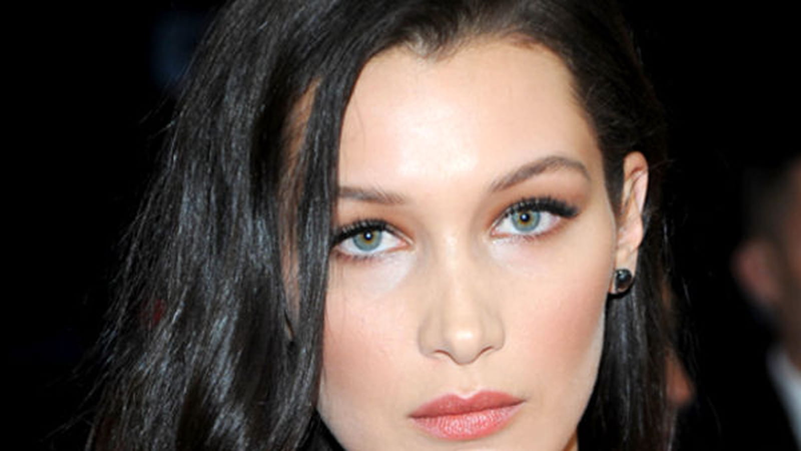 Bella Hadid, cheveux longs