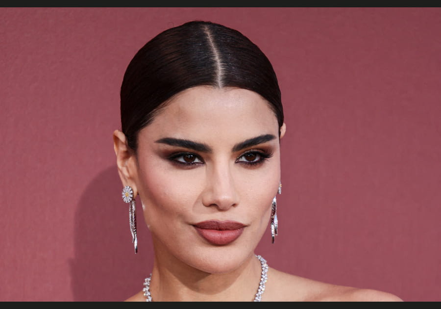 Flop&nbsp;: le maquillage prononc&eacute; d'Ariadna Gutierrez