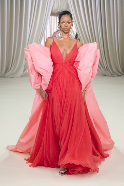 Look 18 du défilé Giambattista Valli