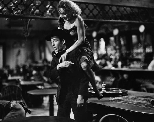 Avec James Stewart dans "Femme ou D&eacute;mon" en 1939