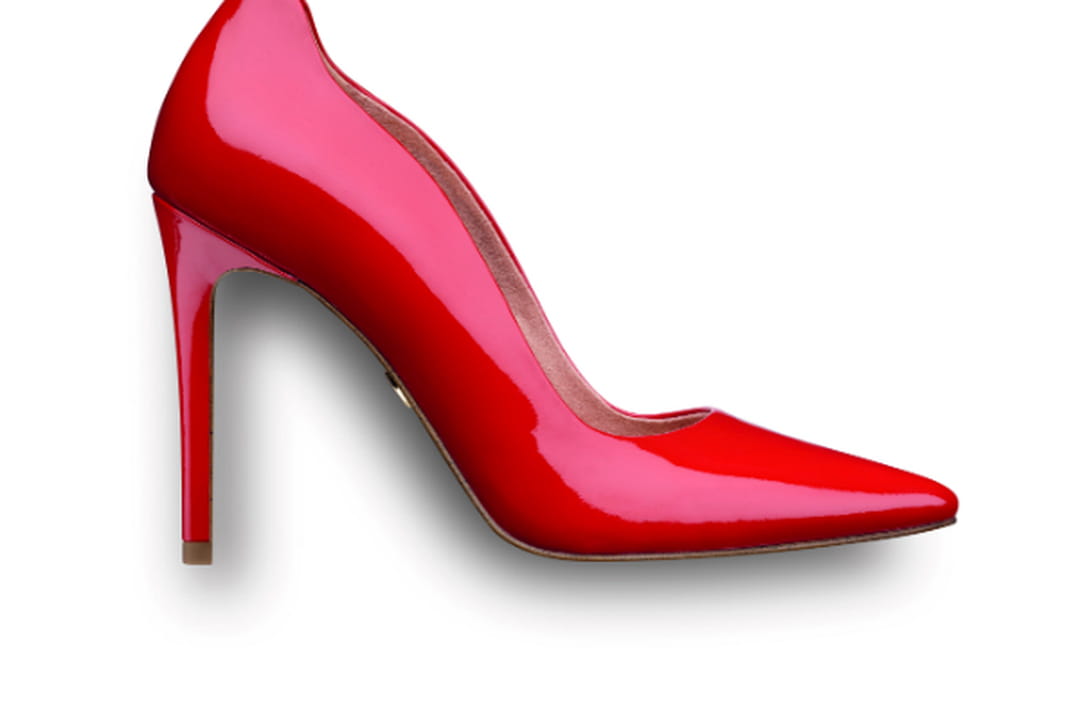 Chaussons Tamaris En Cuir Rouge - Taille 41 - État Occasion Mais Très Chic