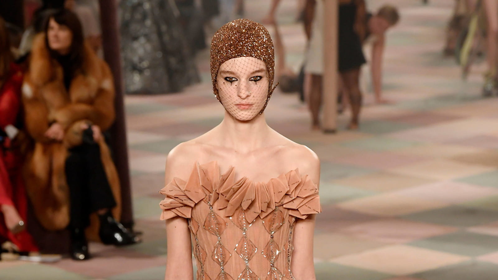 Look 54