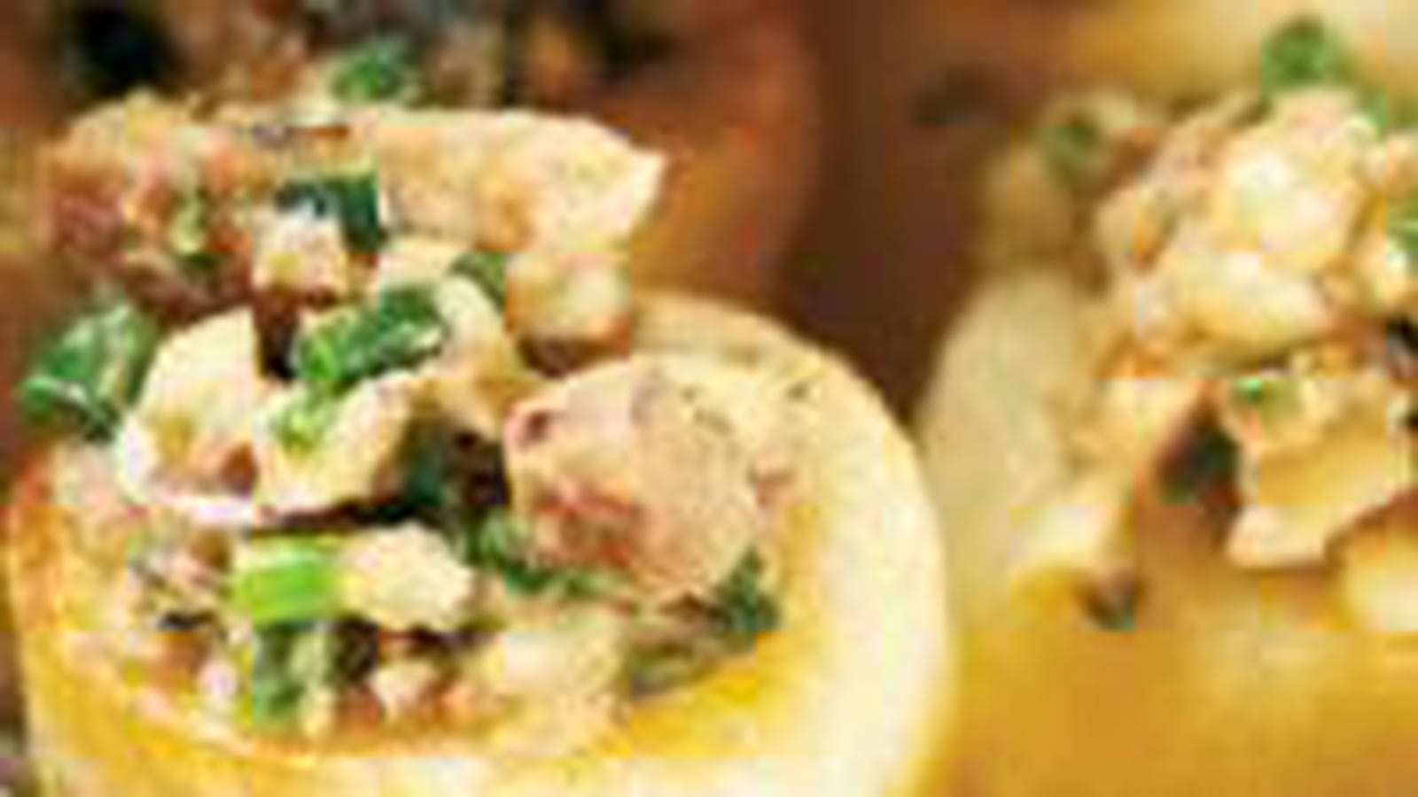 Bouchons de pommes de terre aux sardines et fruits secs