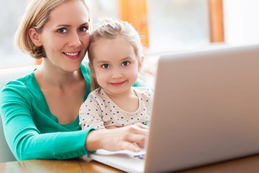 Comment trouver une baby-sitter ?