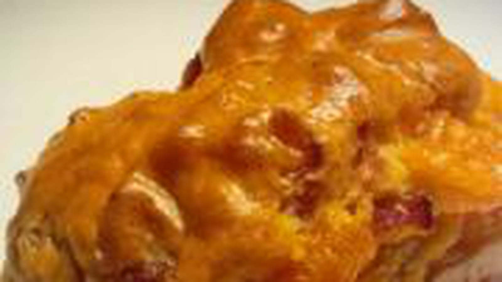 Mini-cakes cheddar et bacon