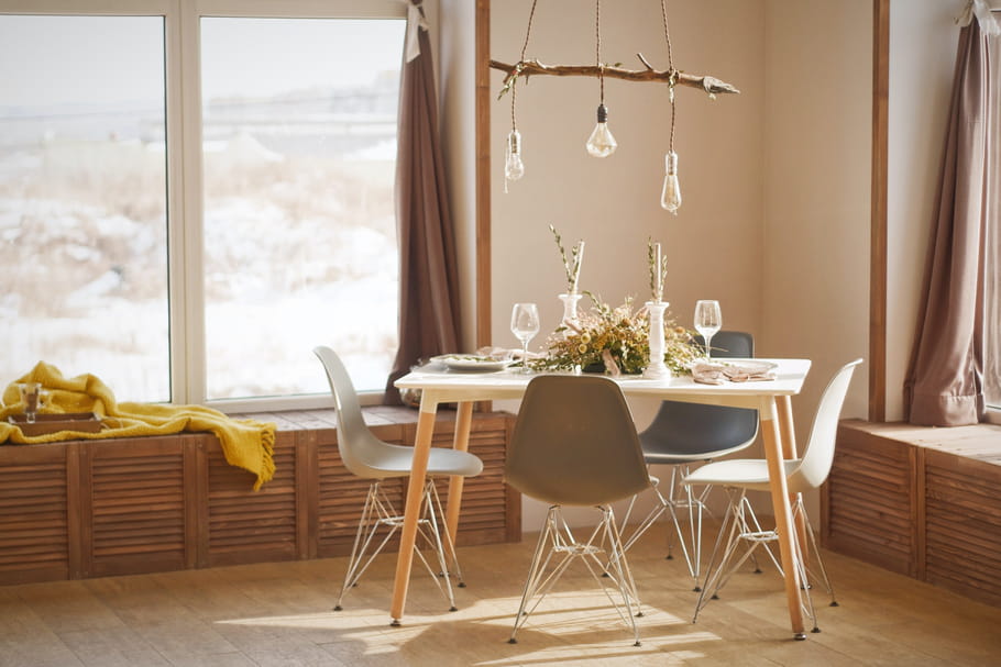 Les tables s'adaptent à tous les besoins et font salon