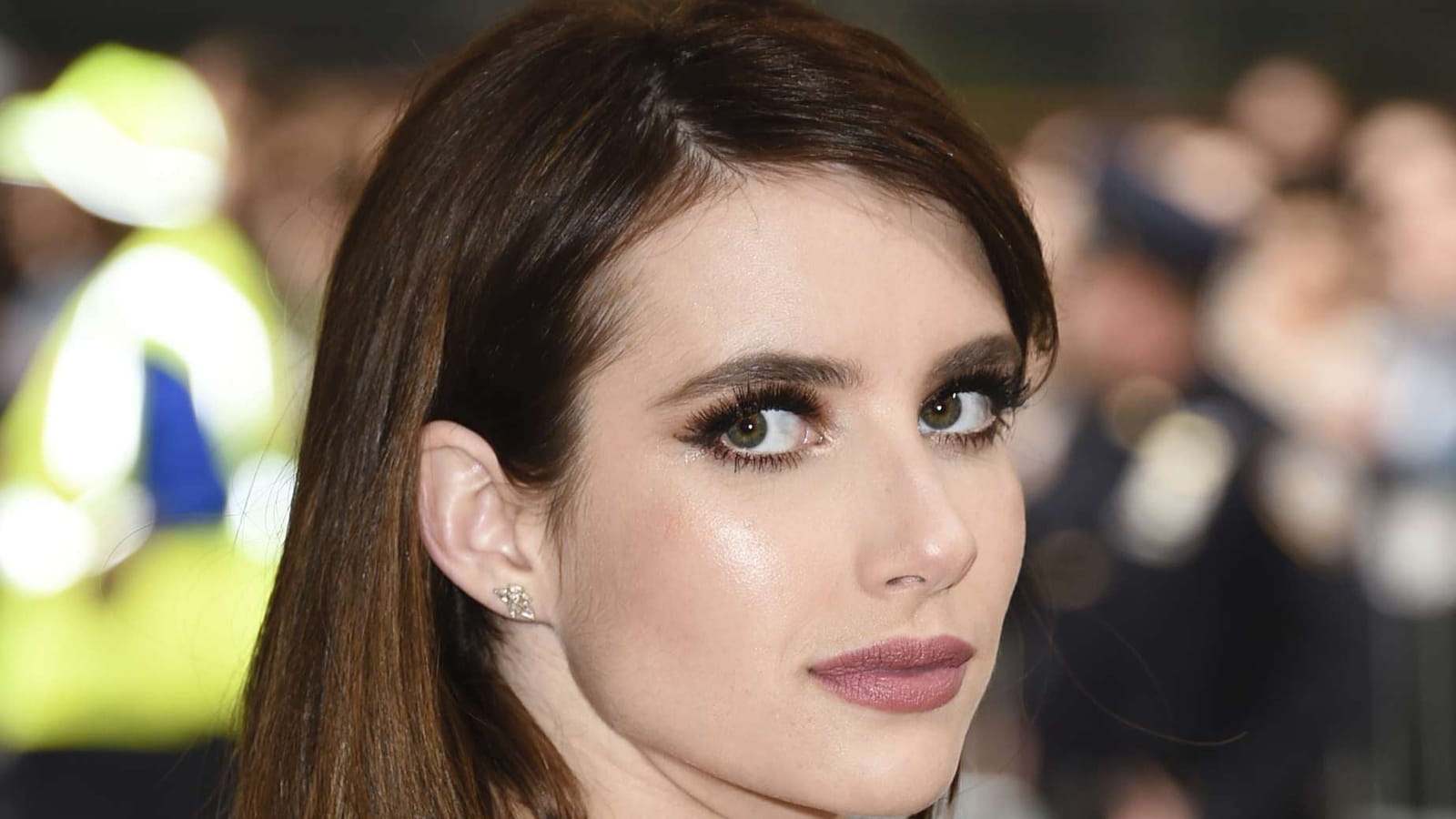 Emma Roberts, cheveux longs