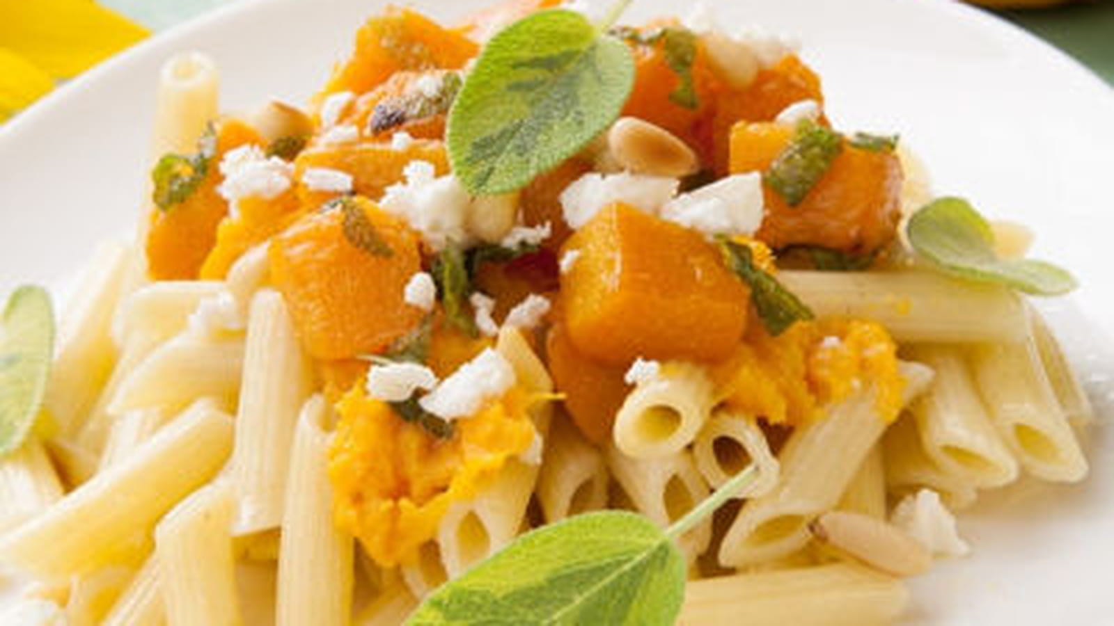 Penne au potimarron et copeaux de parmesan