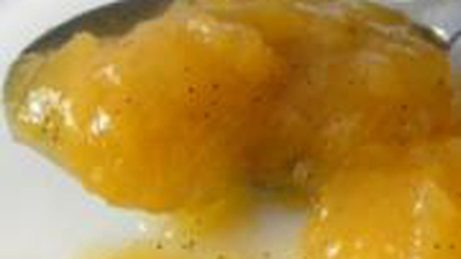 Confiture pêches-vanille