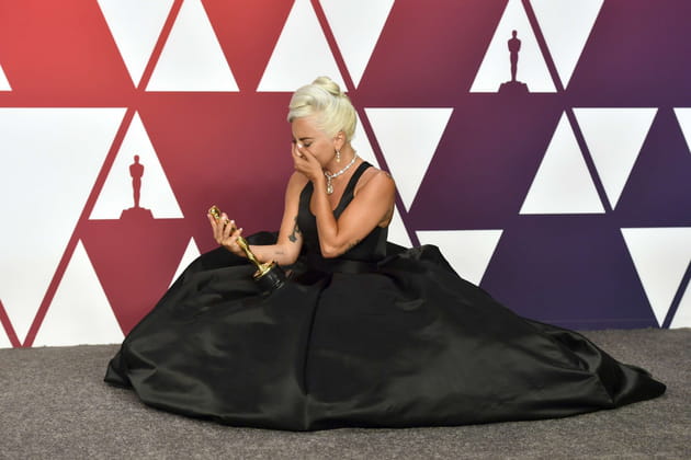 Lady Gaga, Oscar de la Meilleure Musique de film, &eacute;mue aux larmes