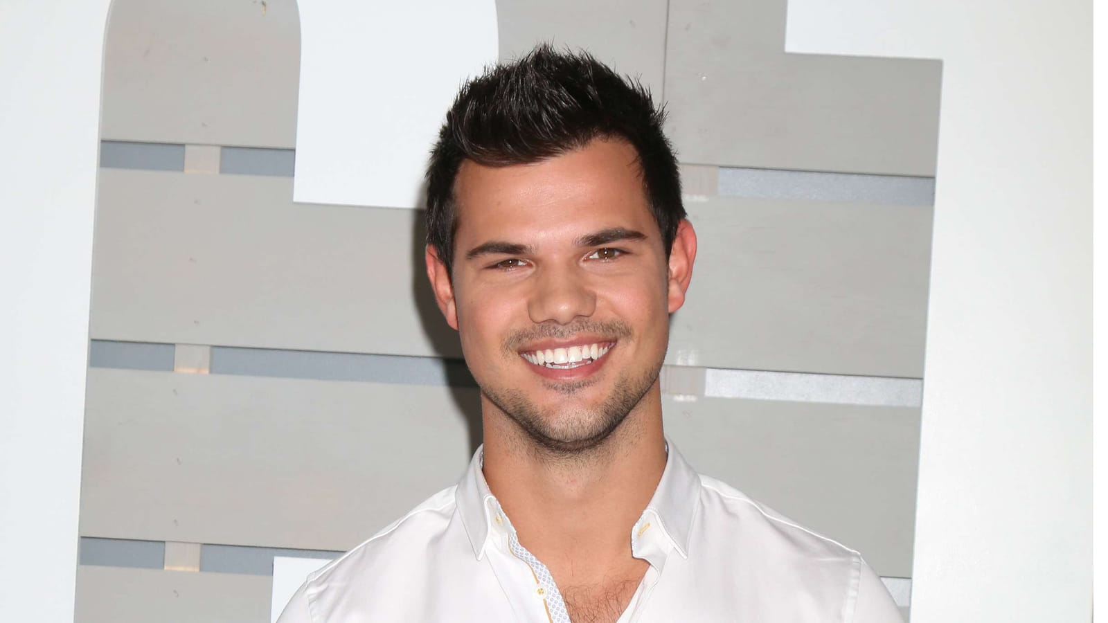 Taylor Lautner