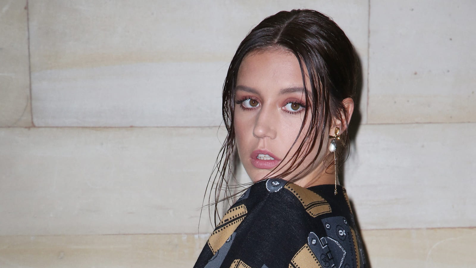Wet look