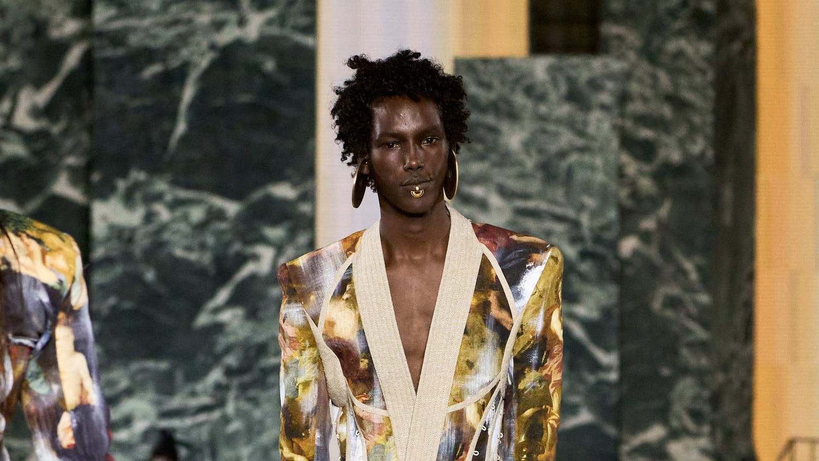 Look 23