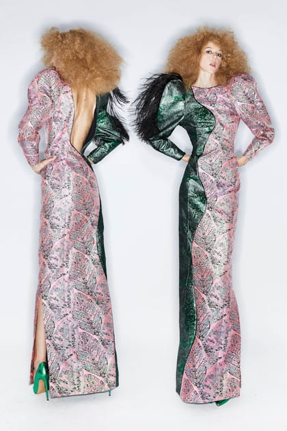 Robe rose et vert dos nu aperçue sur le défilé RVDK haute couture