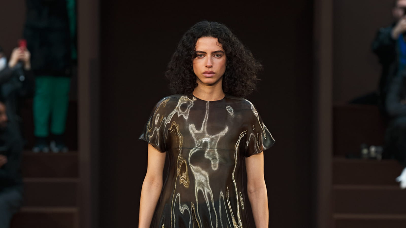 Look 7
