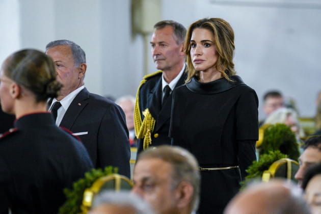 Rania et Abdallah II de Jordanie ont assist&eacute; aux obs&egrave;ques d'Harald de Norv&egrave;ge