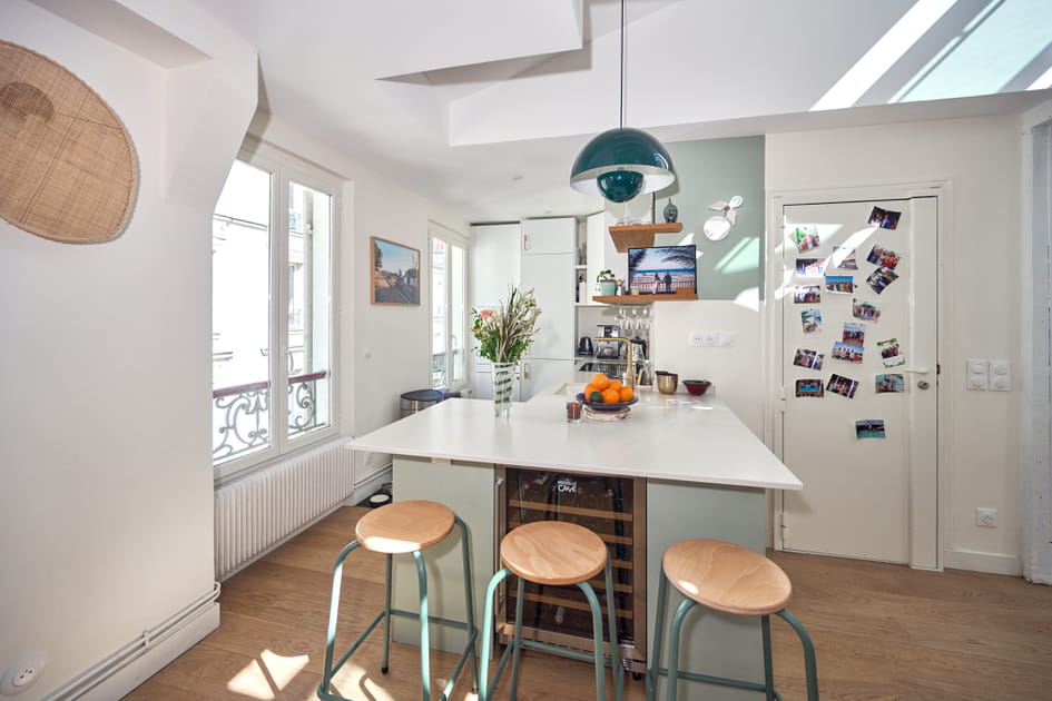 Apr&egrave;s&nbsp;: une cuisine ouverte avec &icirc;lot bar