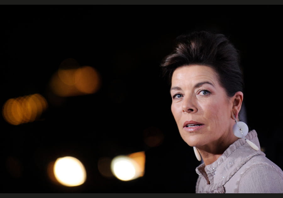 Le chignon banane de Caroline de Monaco