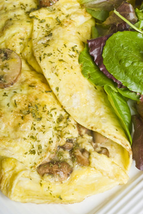 Omelette aux champignons, simple et rapide : la recette facile