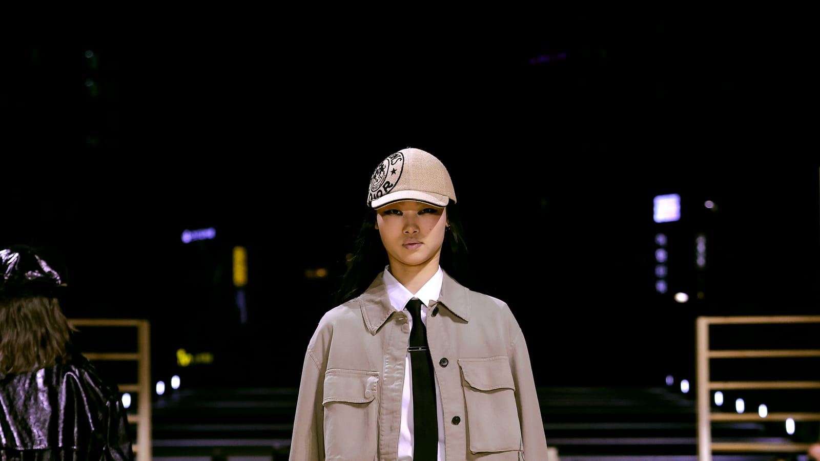 Look 13