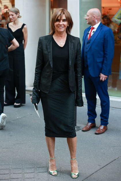 Carine Roitfeld au d&eacute;fil&eacute; Balenciaga