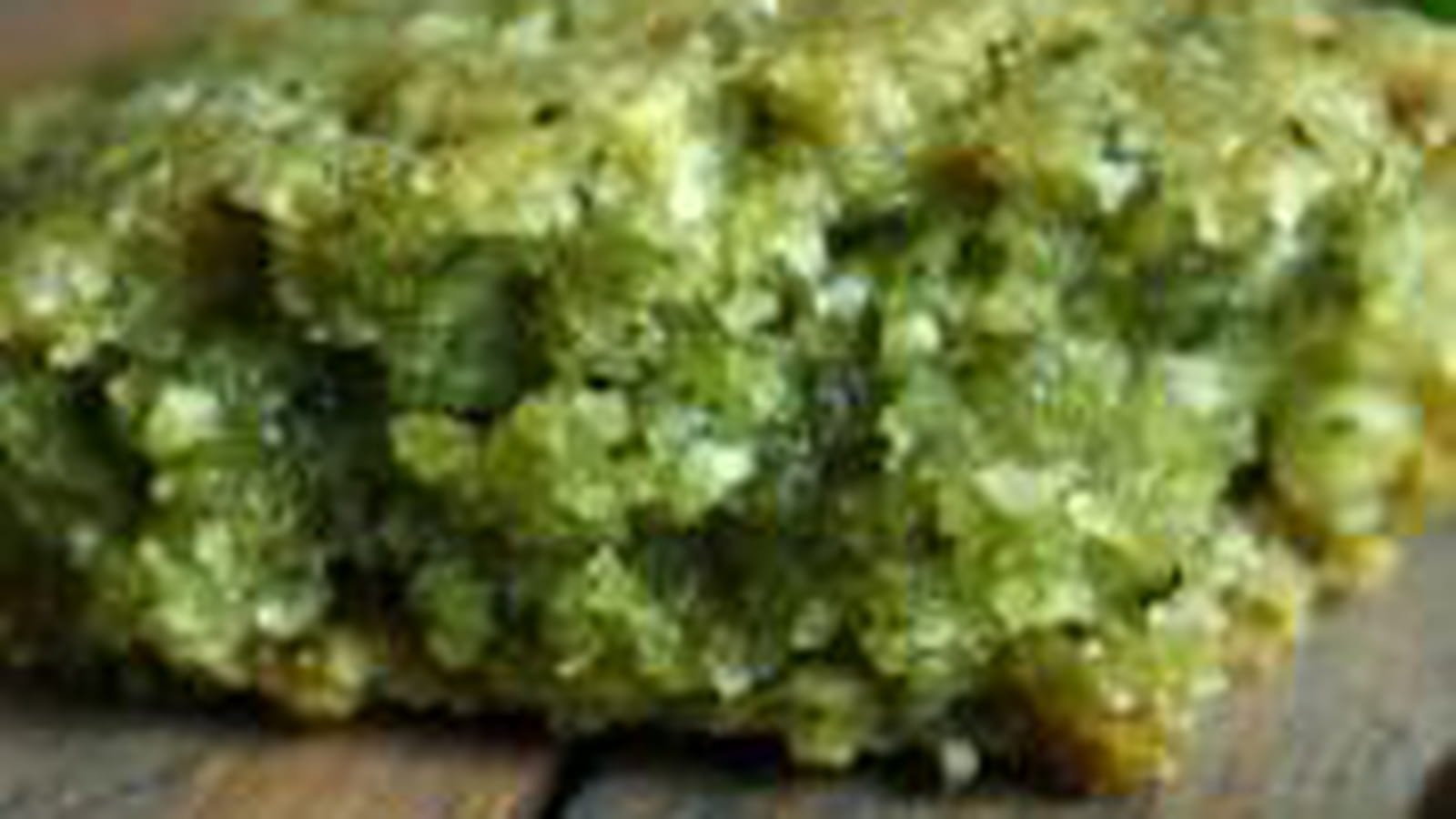 Sablés au pesto d'amande et basilic