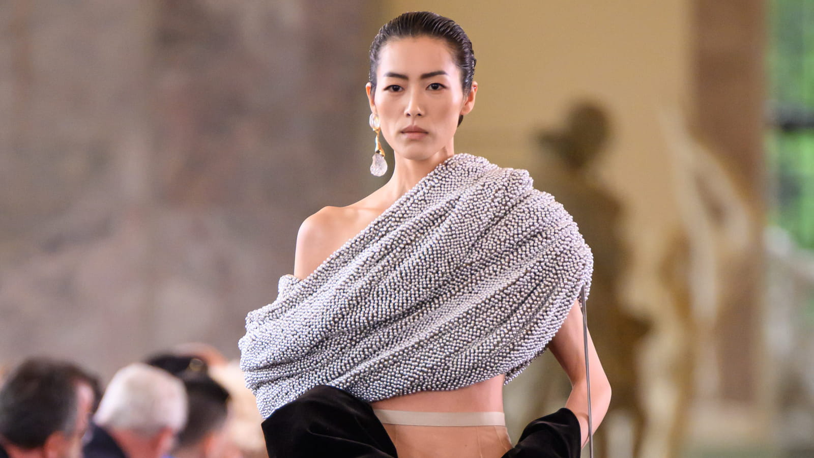 Look 30