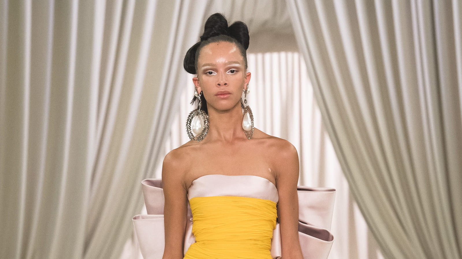 Look 2