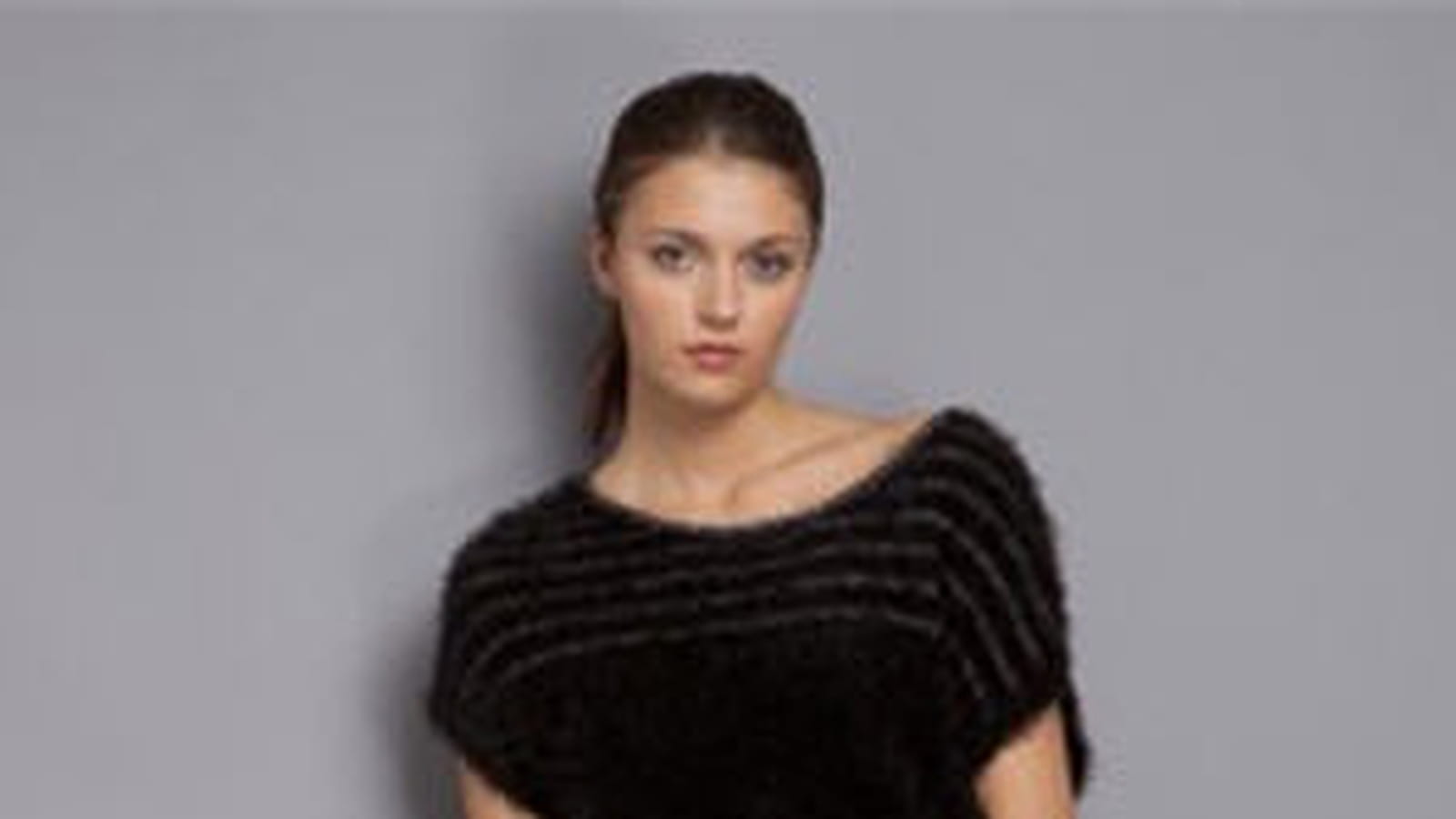 Robe noire "Inverness" de Chattawak
