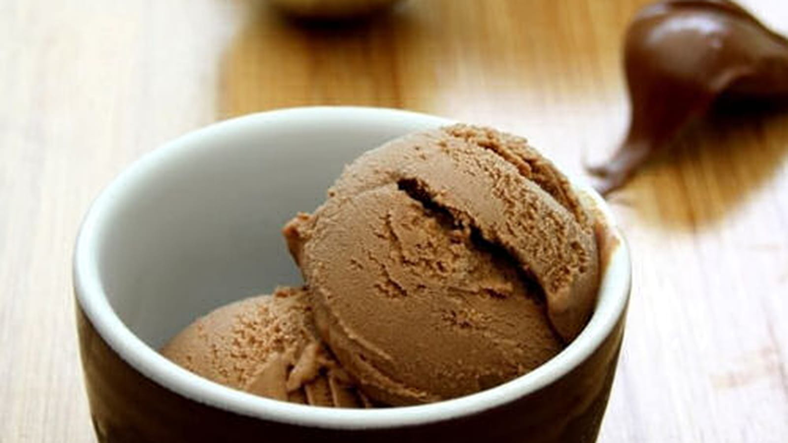 Glace à la pâte à tartiner choco-noisettes