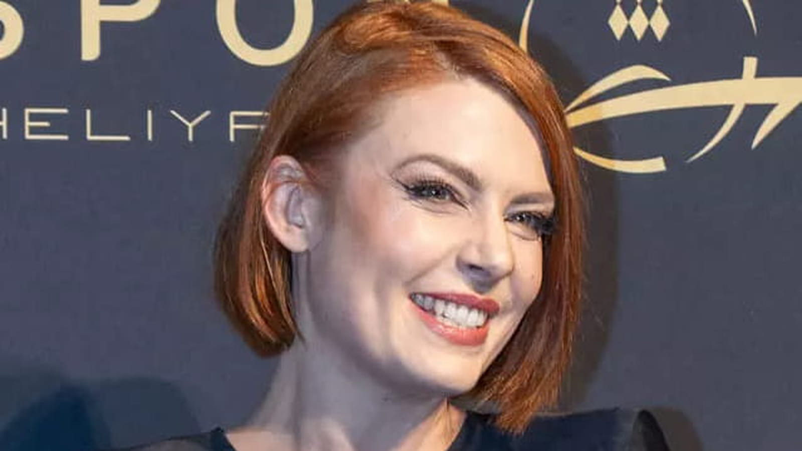 Elodie Frégé