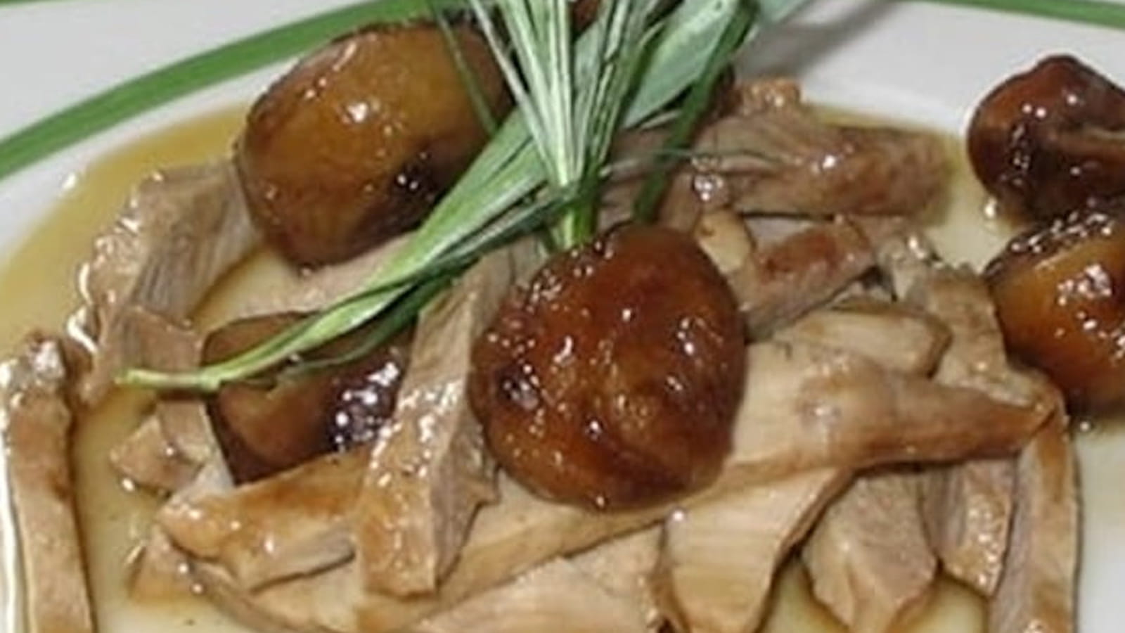 Emincé de porc poêlé aux châtaignes