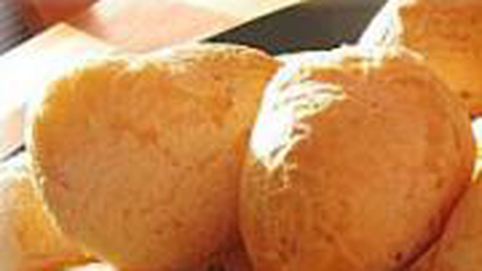 Pao de queijo (pain au fromage brésilien)