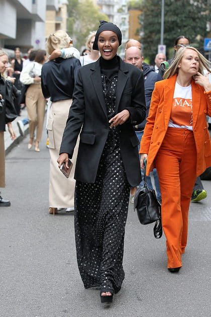 Halima Aden au d&eacute;fil&eacute; Max Mara