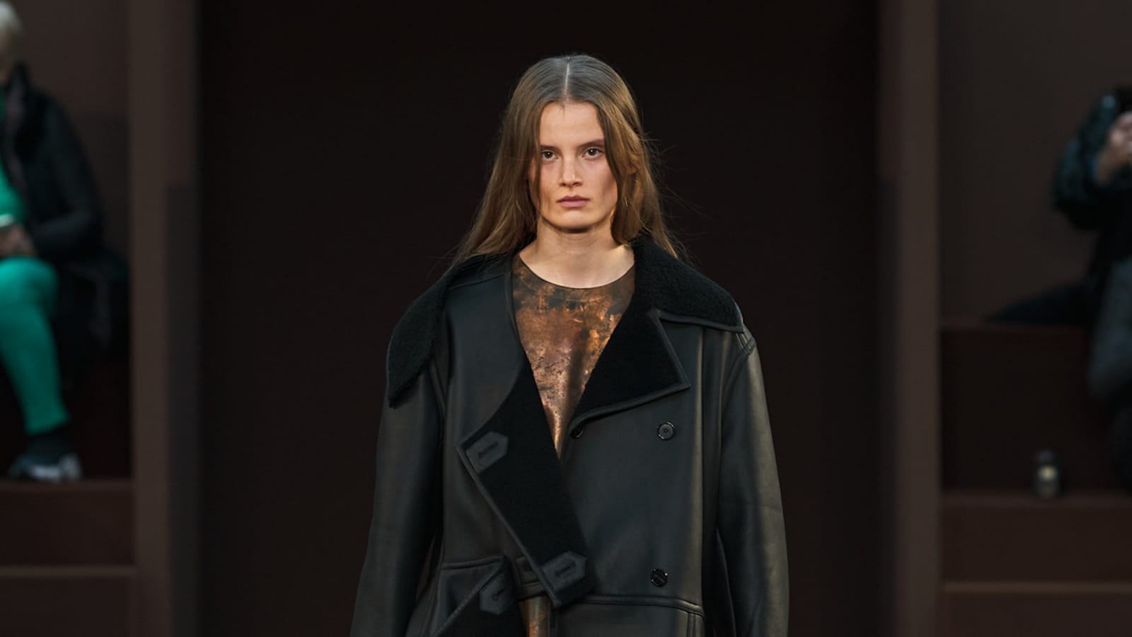 Look 37