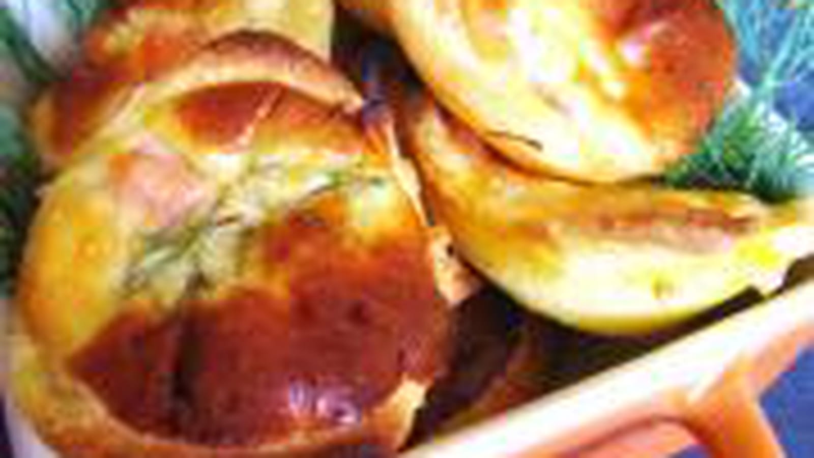 Mini cheese-quiches