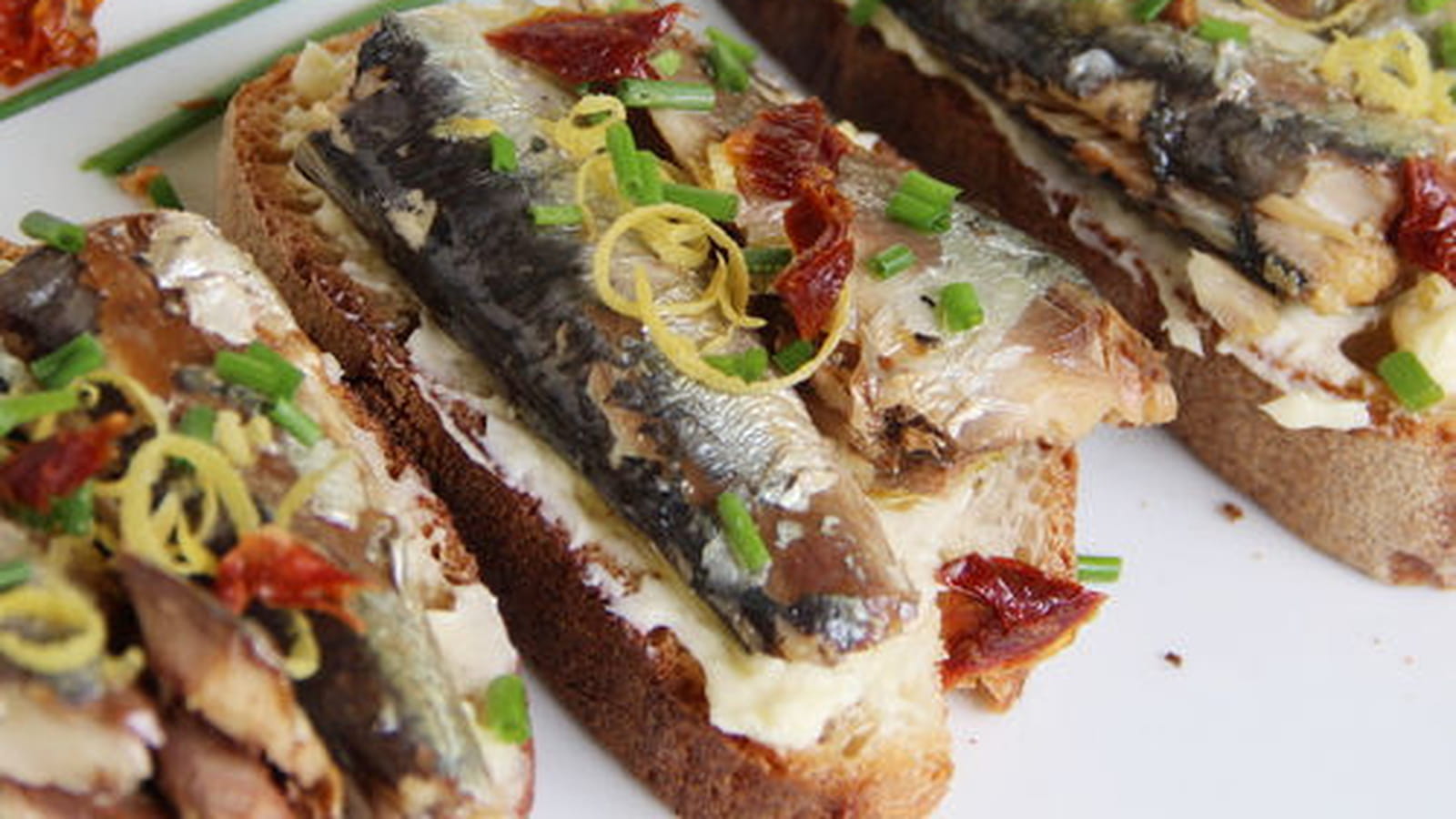 Tartines de sardines au beurre citron