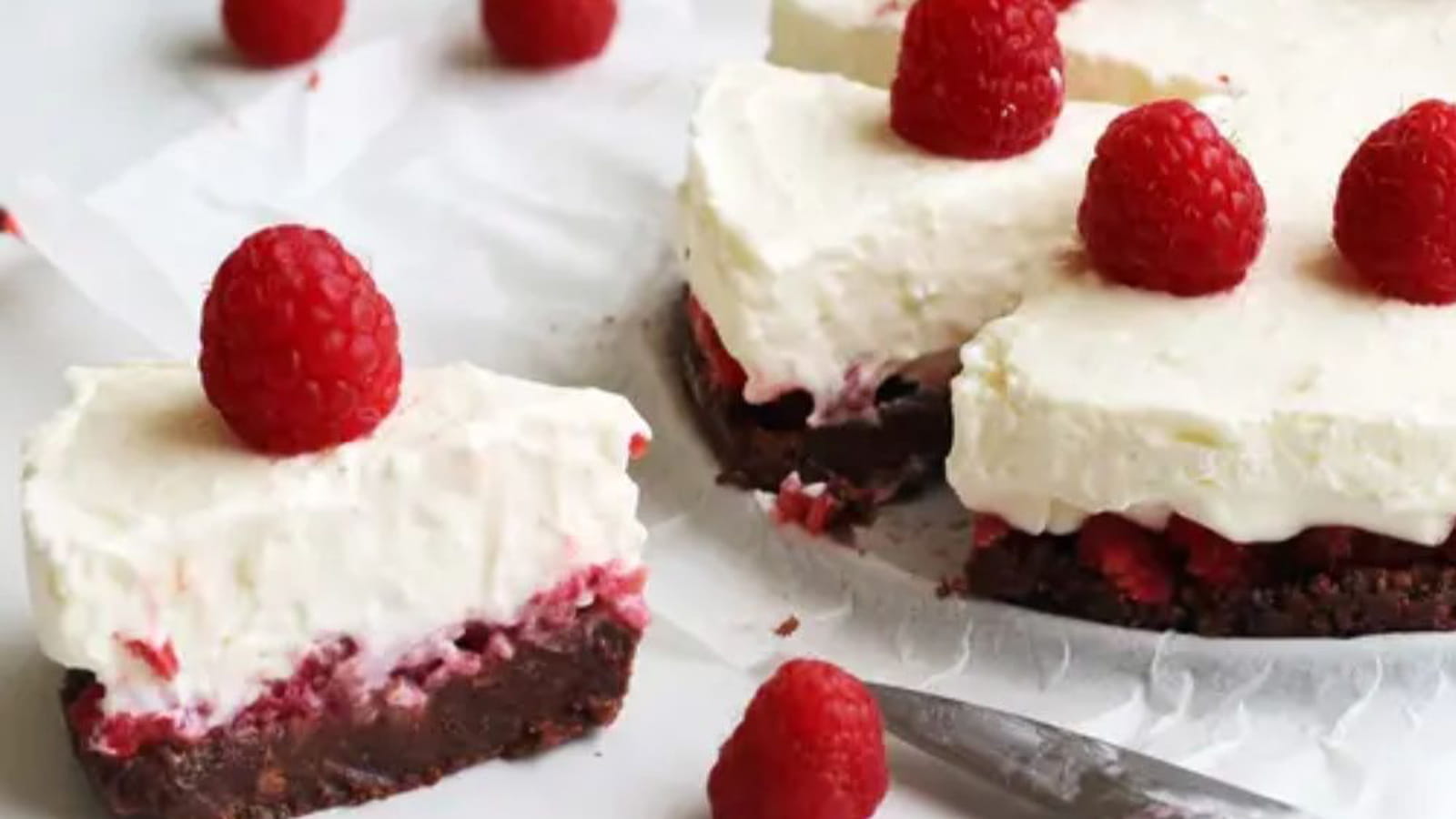 Cheesecake au chocolat et à la framboise sans cuisson