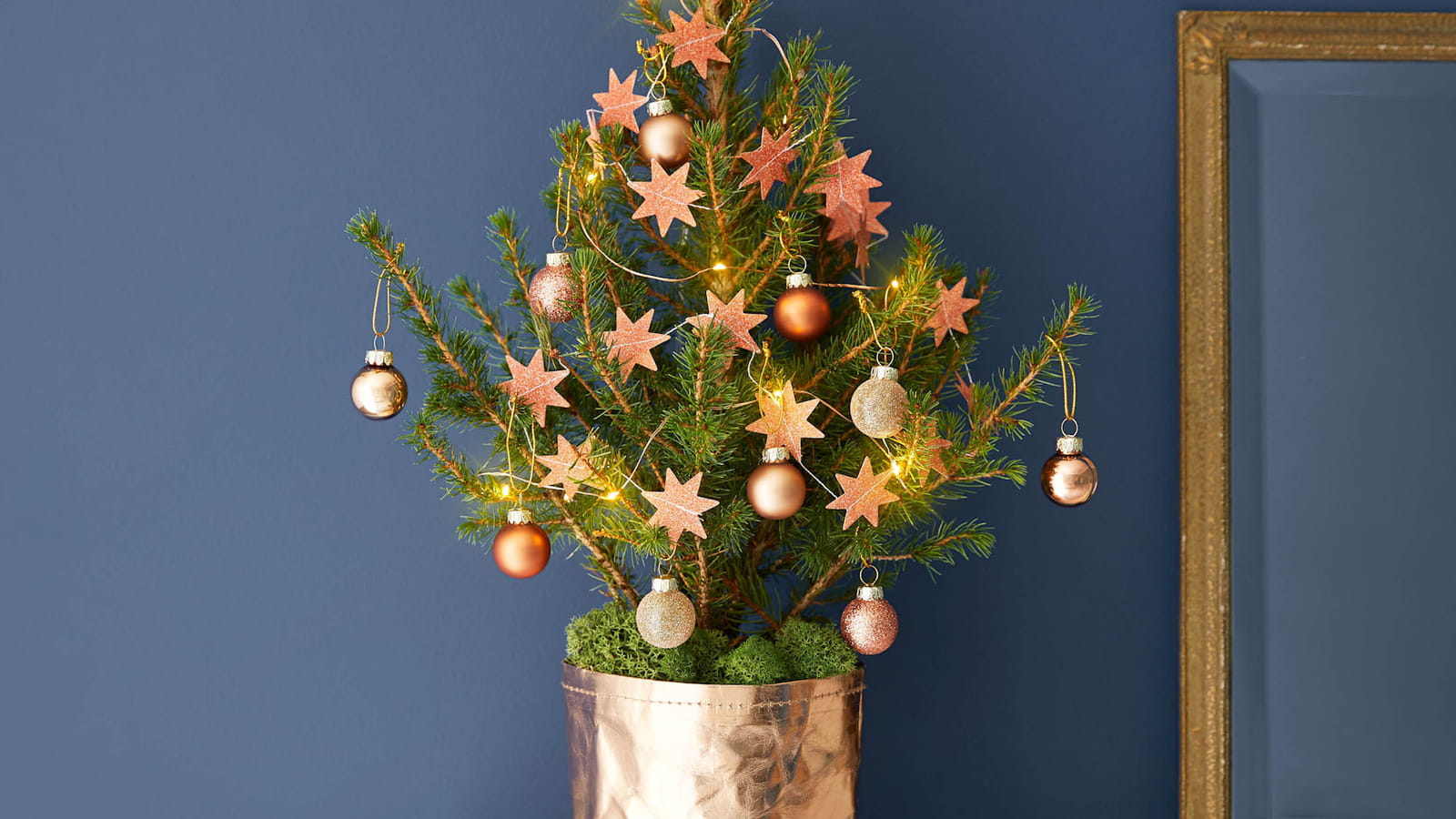 Mini sapin doré