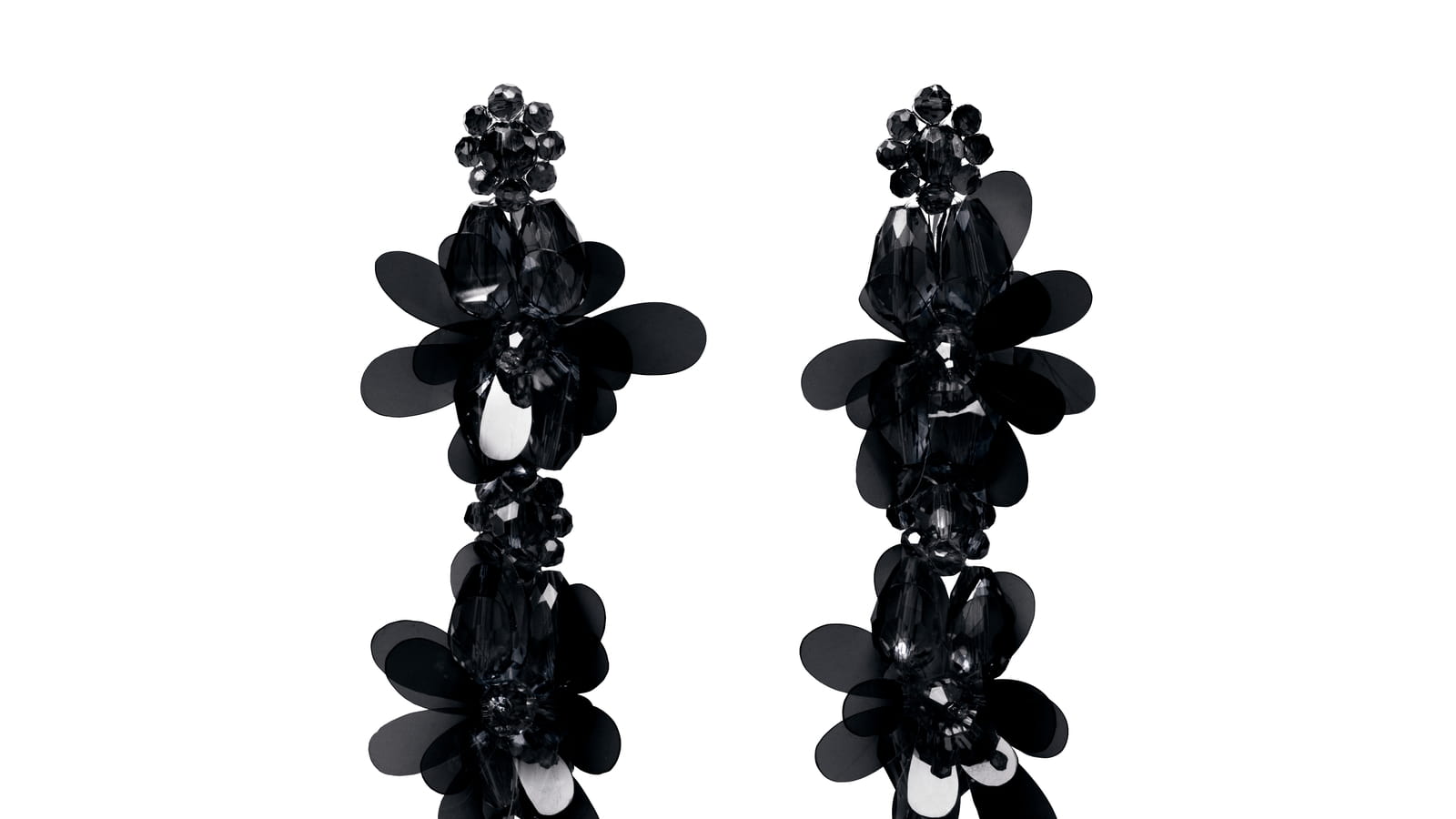 Boucles d'oreilles à fleurs noires