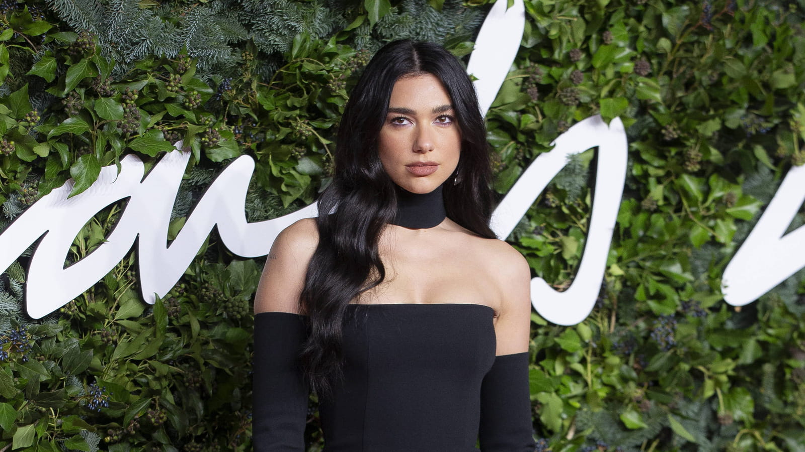 Dua Lipa le 29 novembre 2021