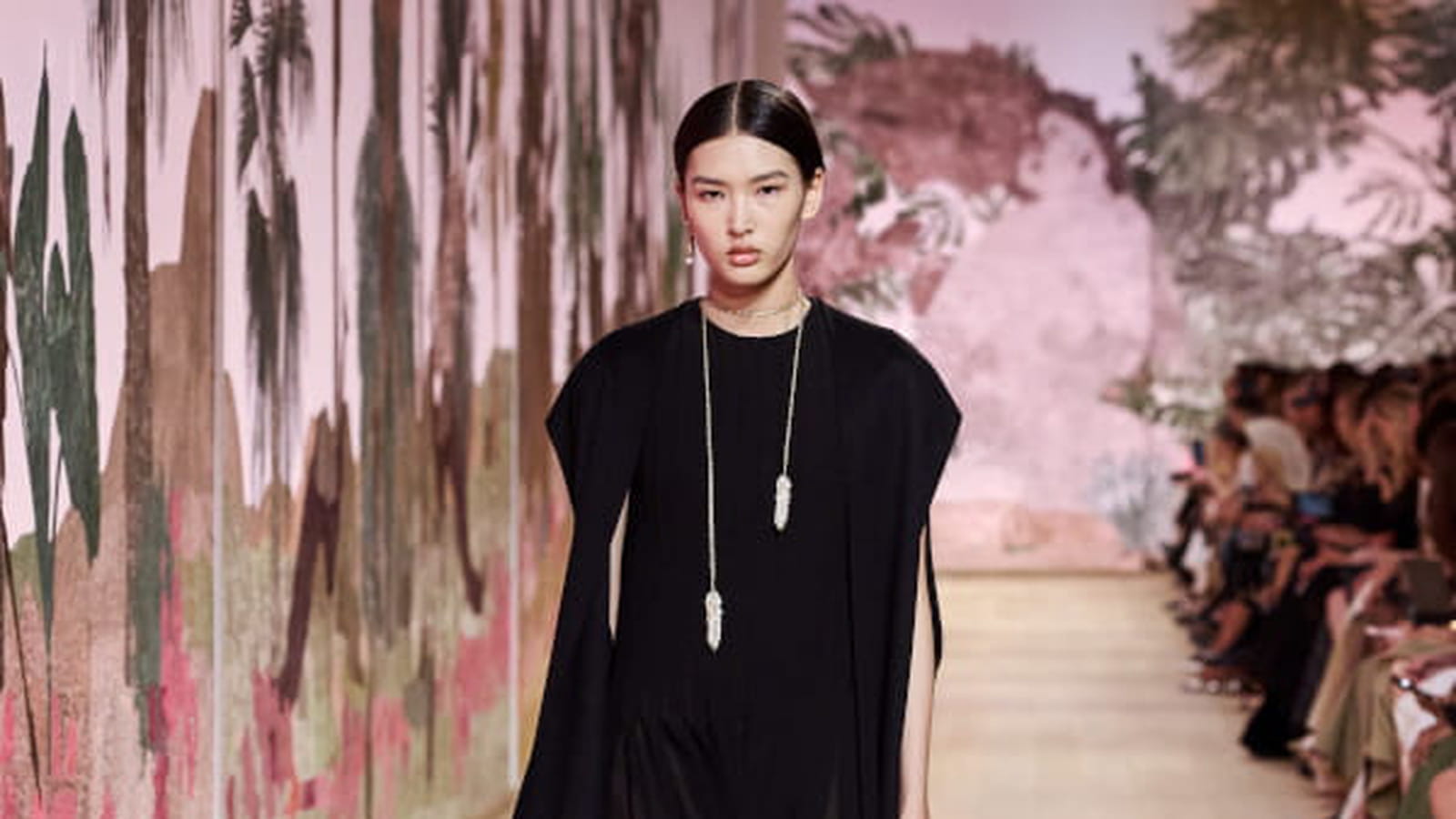 Look 37