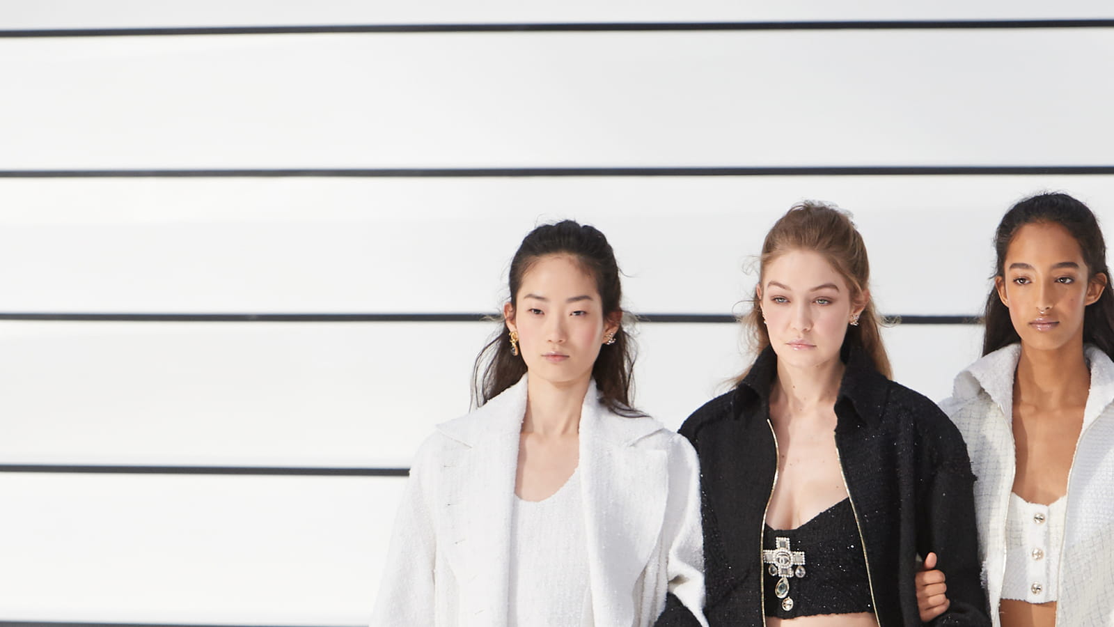 Look 70
