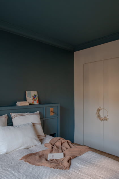 Apr&egrave;s&nbsp;: une chambre cosy et color&eacute;e