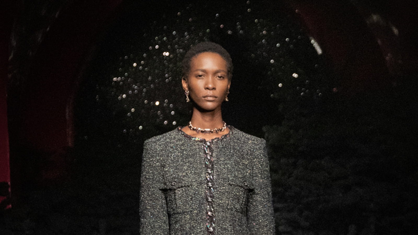 Look 17
