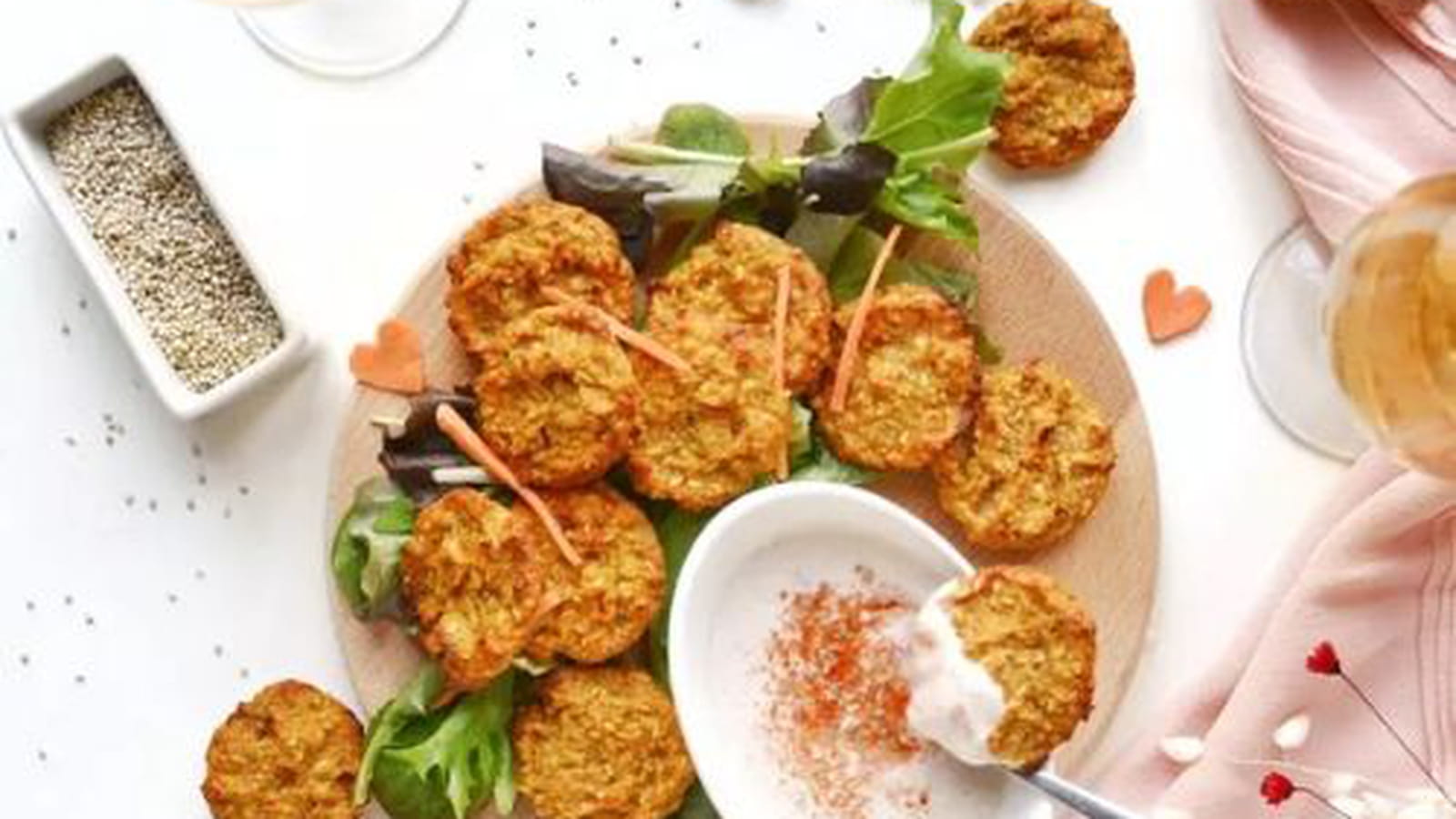 Bouchées d’amour quinoa & patate douce, sauce épicée