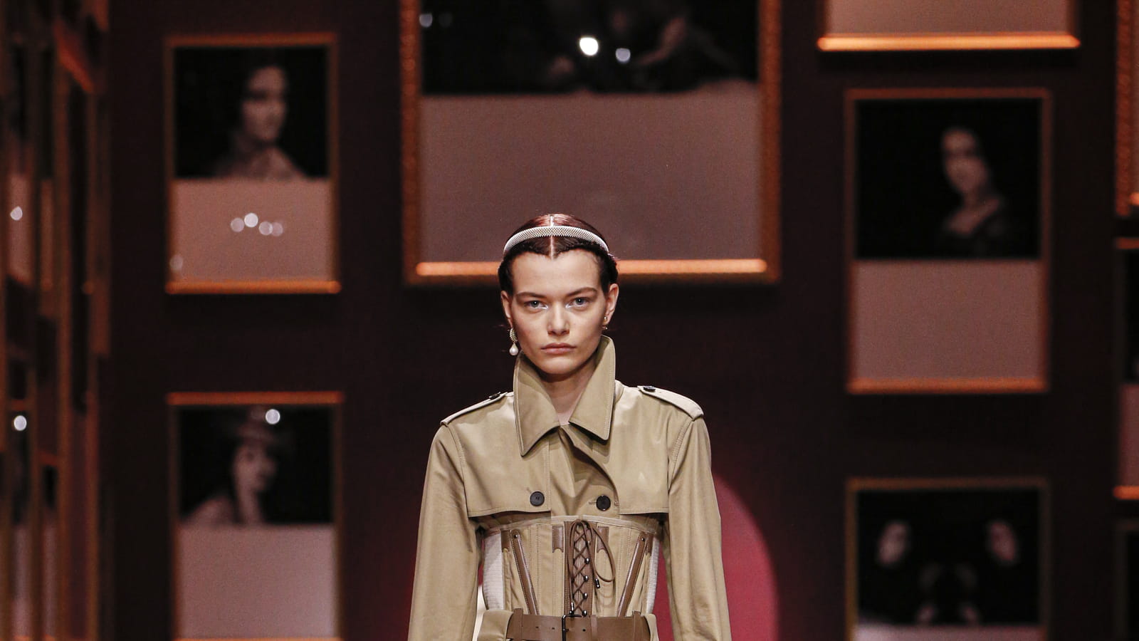 Look 20